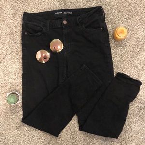 old navy mid rise black jean
